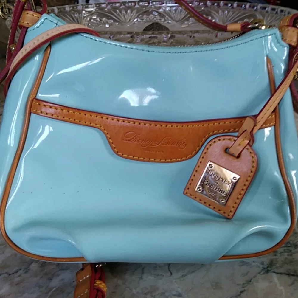 Dooney & Bourke crossbody bag